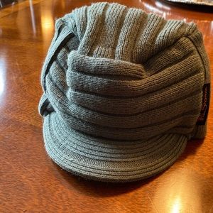 Ben Sherman stocking cap with bill